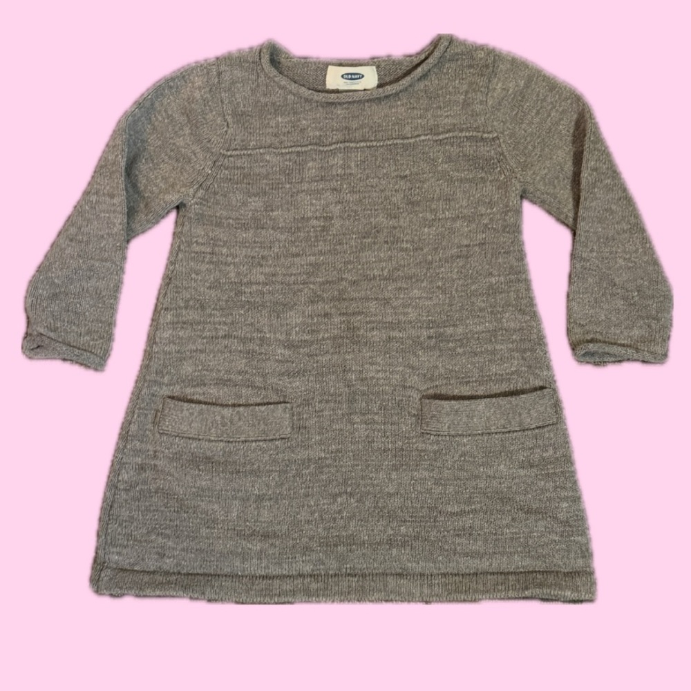 Old Navy 2T Long sleeved Gray Dress with Pockets!